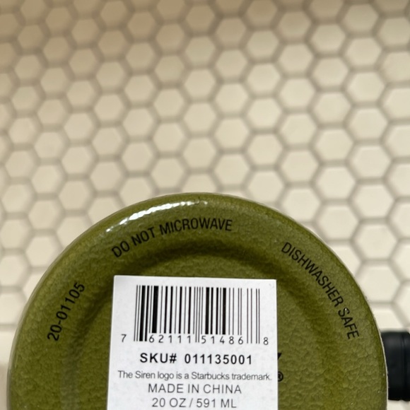NEW Starbucks Stanley 2024 army/military cup - Picture 6 of 8